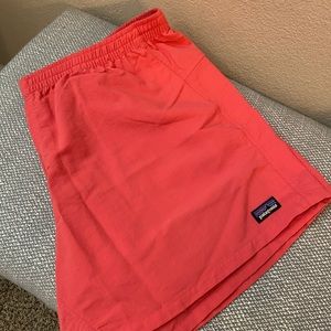 Patagonia Women’s Baggies - discontinued Coral color! XL